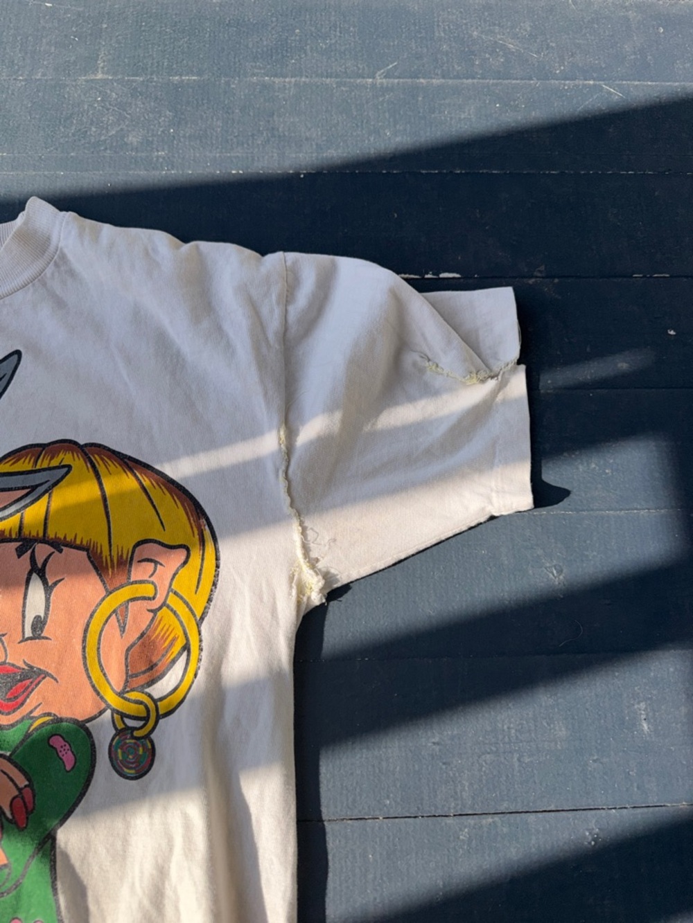 Vintage 1993 TLC LOONEY TUNES Parody Graphic T-Shirt - Picture 4 of 6
